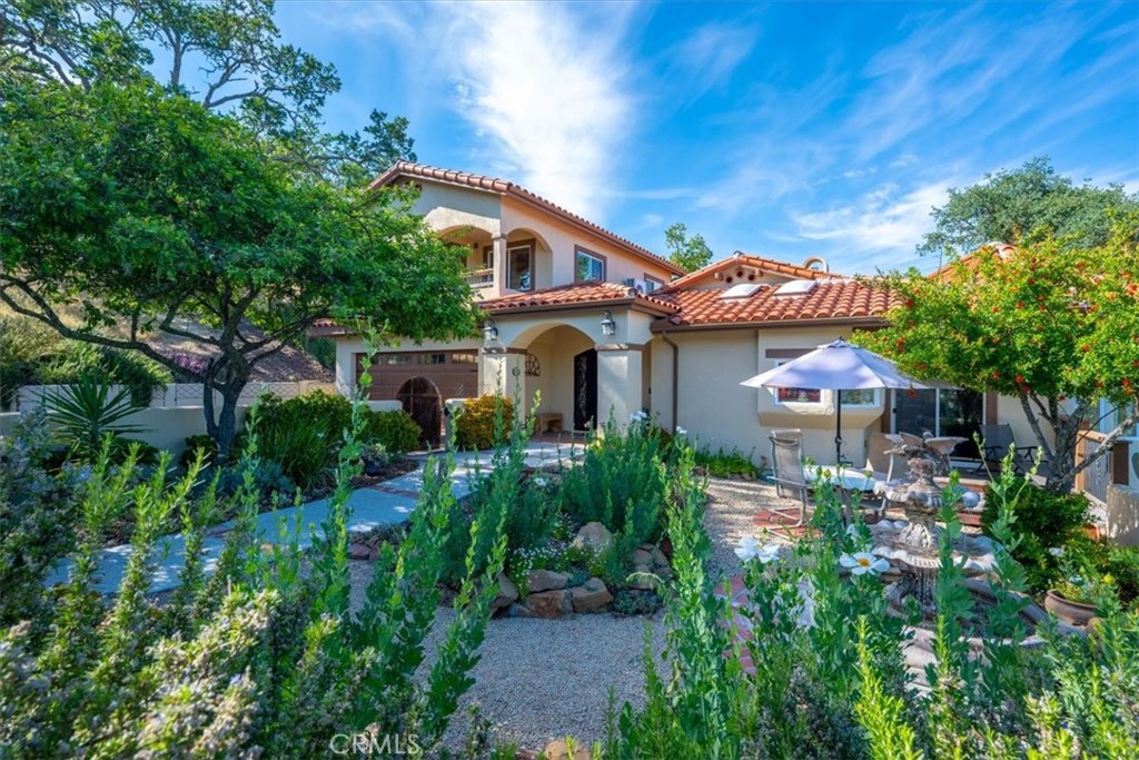 10662 Santa Ana Road