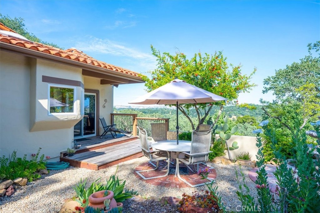 10662 Santa Ana Road