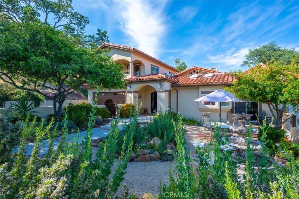 10662 Santa Ana Road