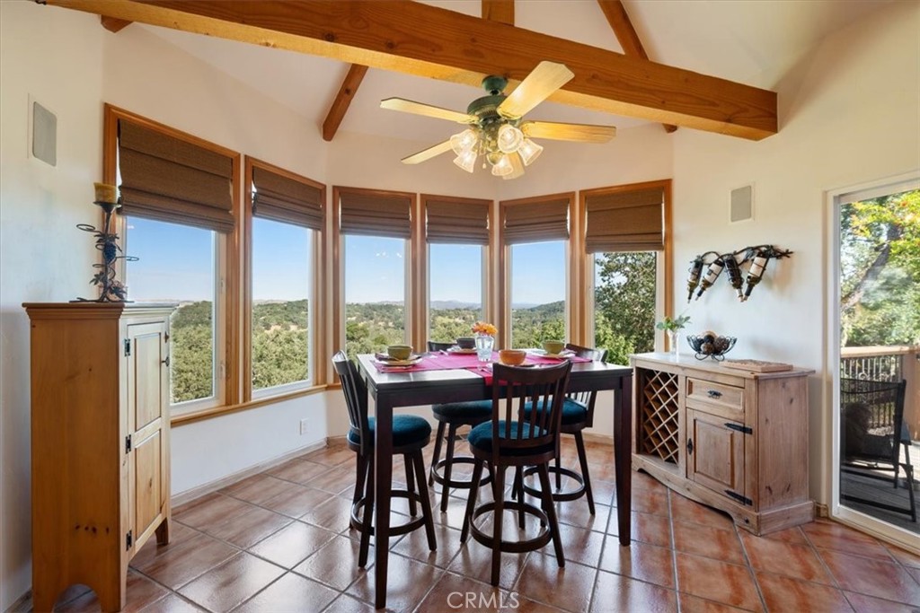 10662 Santa Ana Road