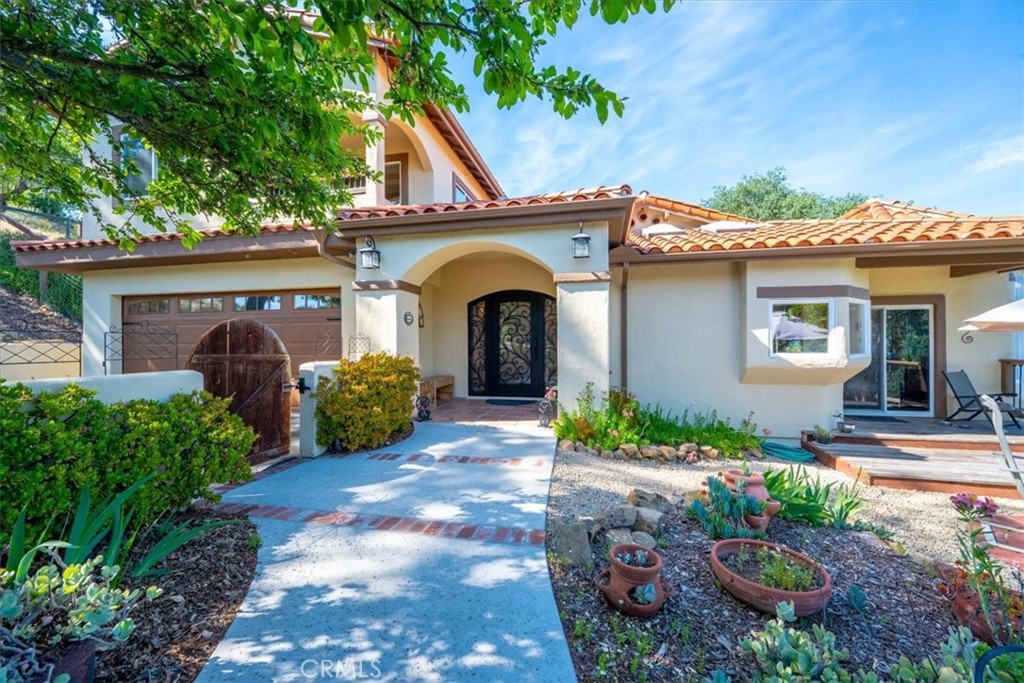 10662 Santa Ana Road