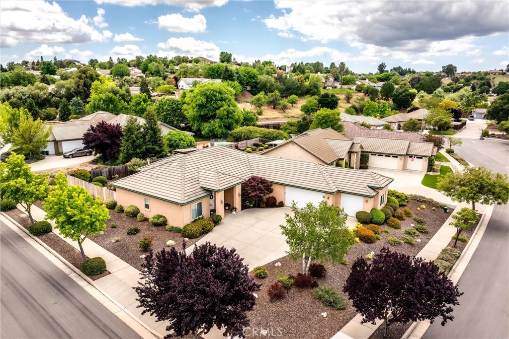 1411 Crown Way