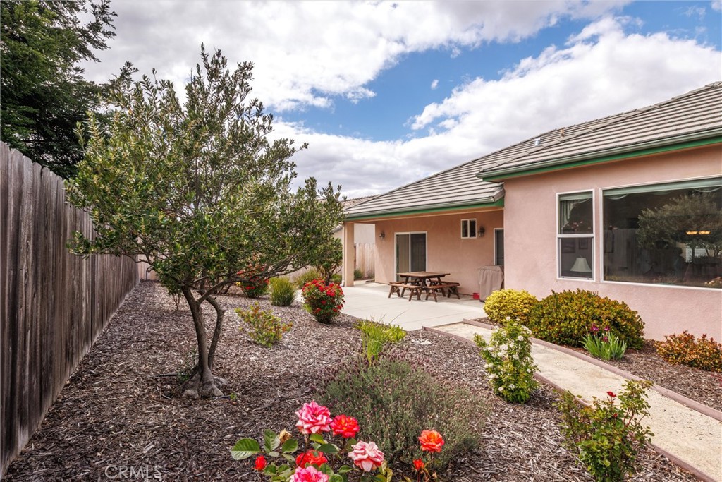 1411 Crown Way