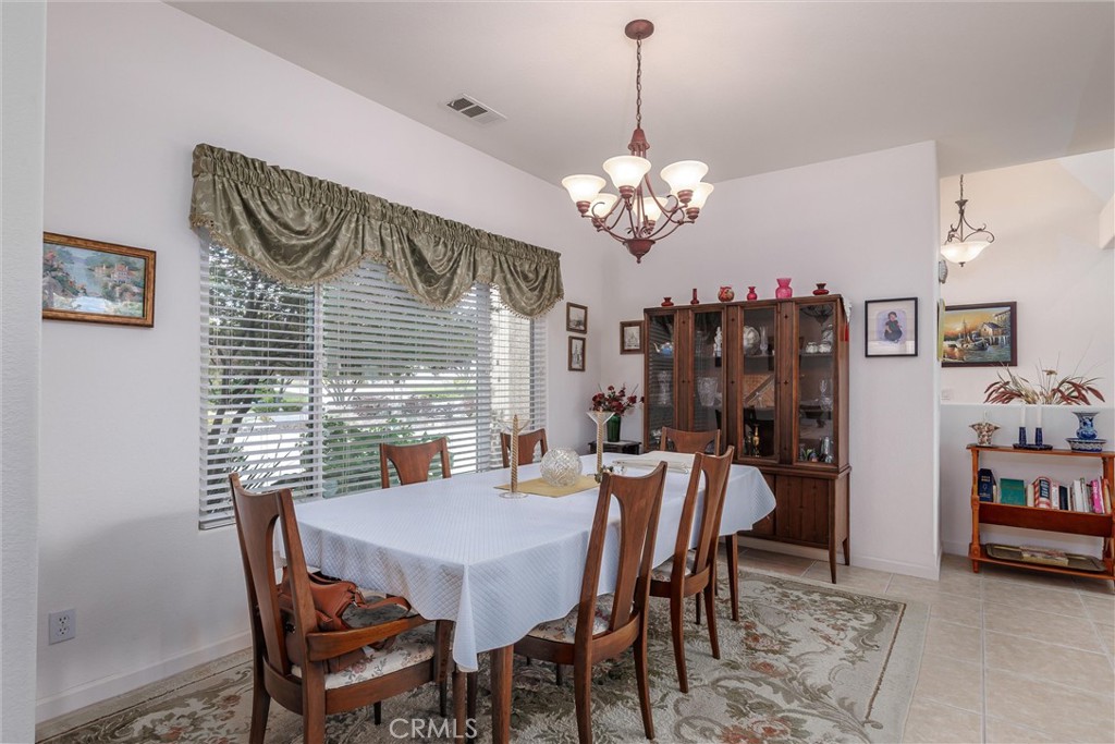 1411 Crown Way