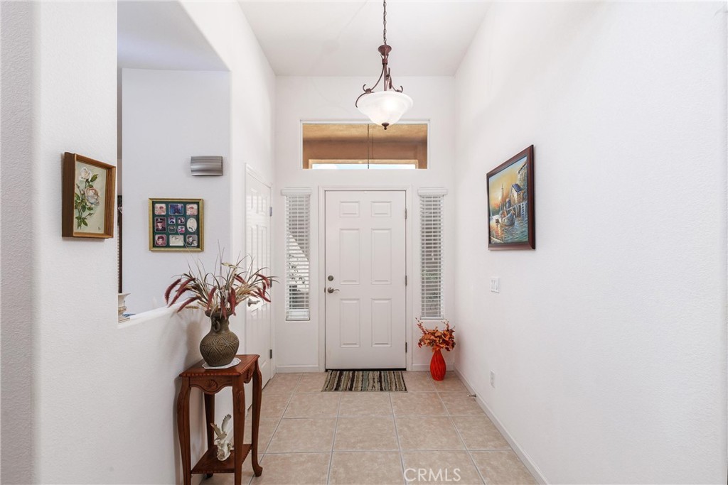 1411 Crown Way