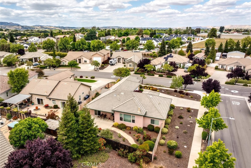 1411 Crown Way