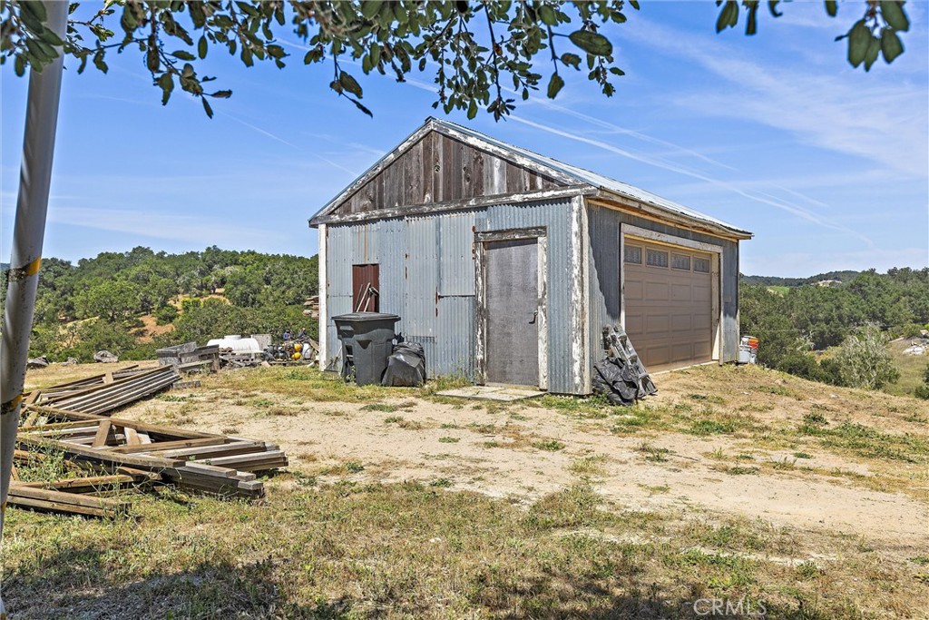 3180 Willow Creek Road