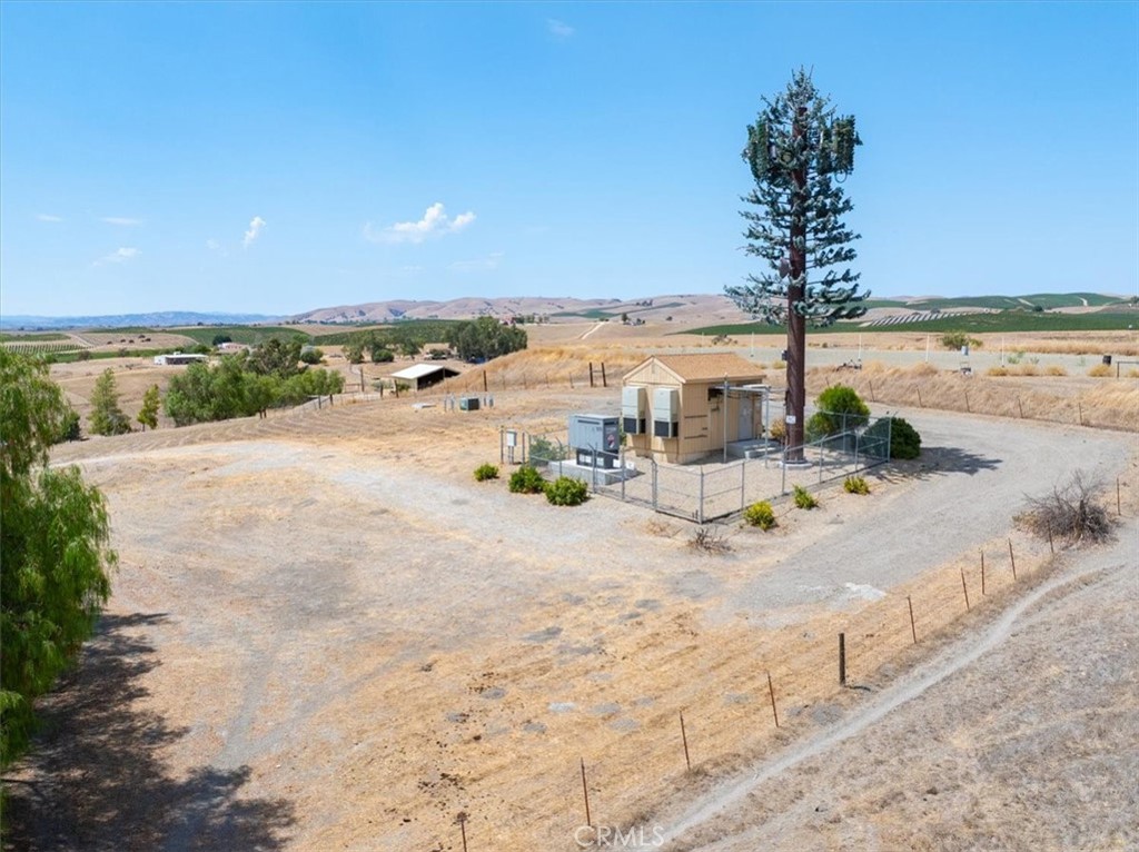 6269 Hog Canyon Road