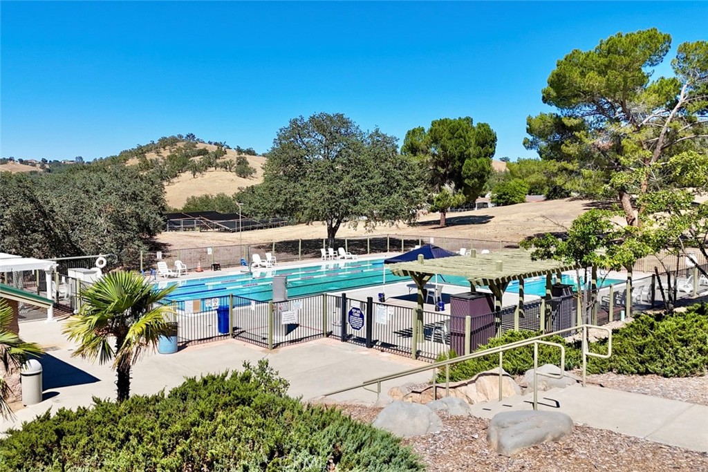 2102 Clamath Court