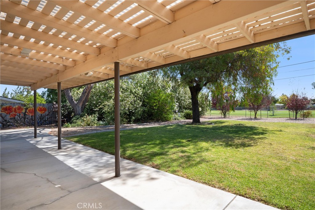 1523 Country Club Drive