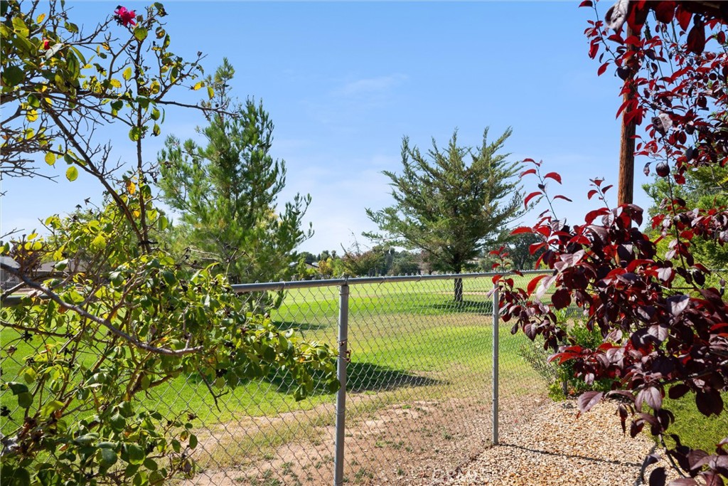 1523 Country Club Drive