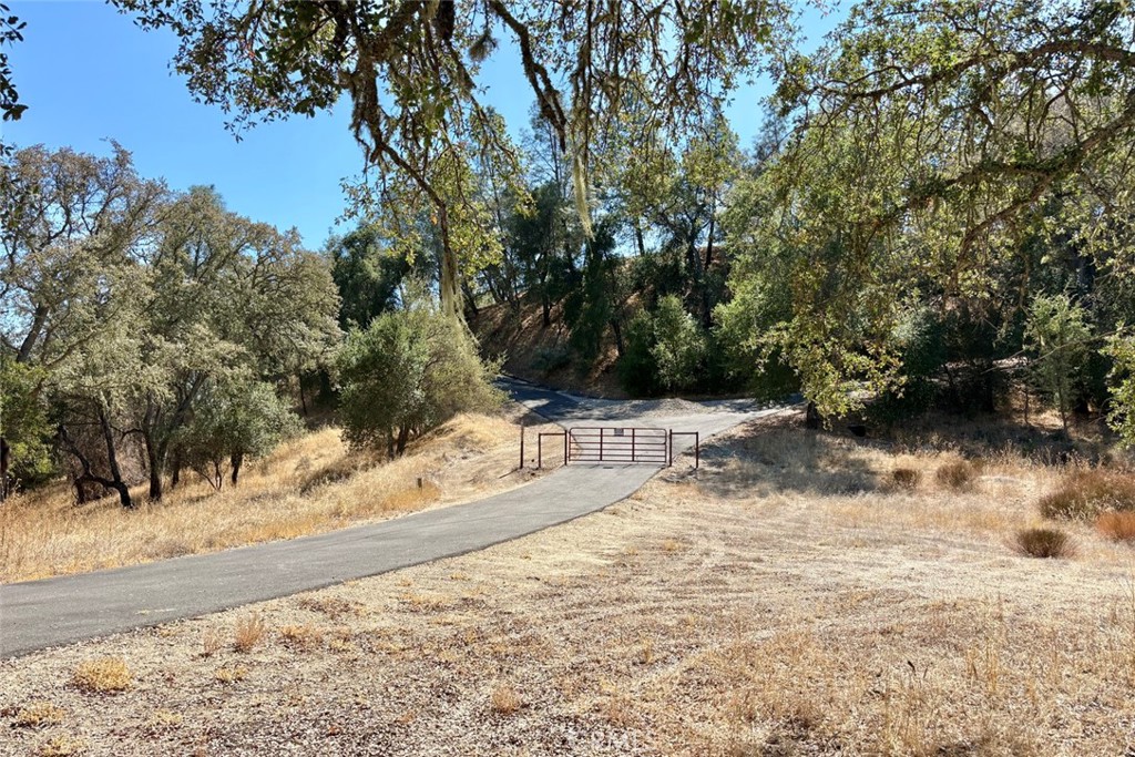 76348 Bryson Hesperia Road