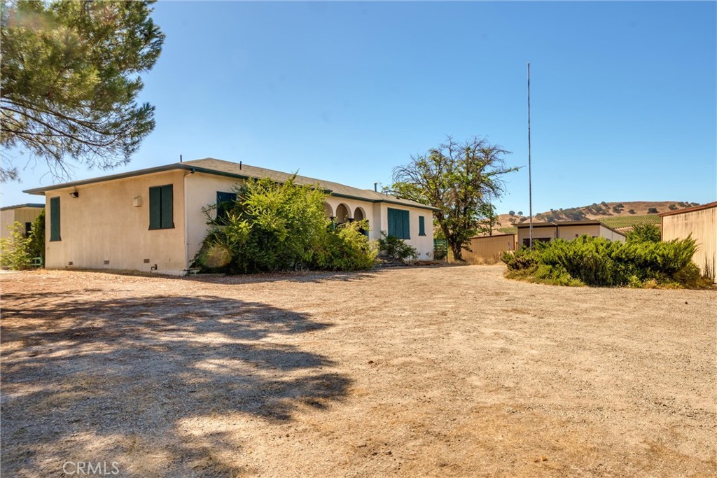 4725 River Grove Drive