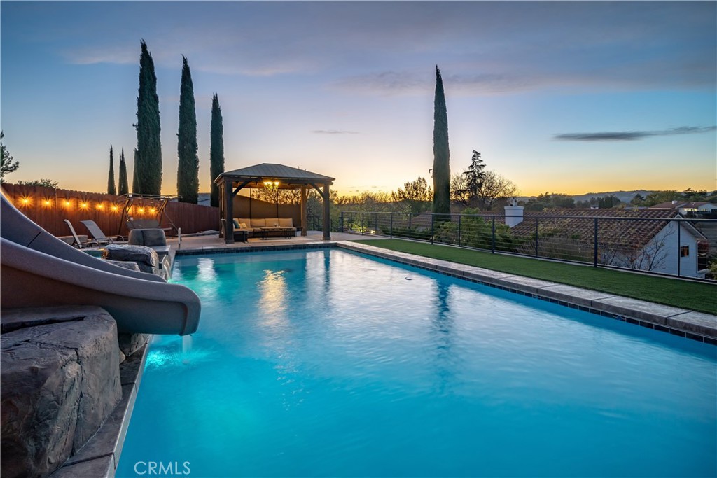 1029 Vista Grande Street