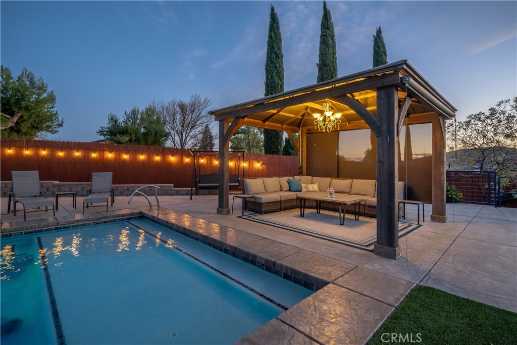 1029 Vista Grande Street