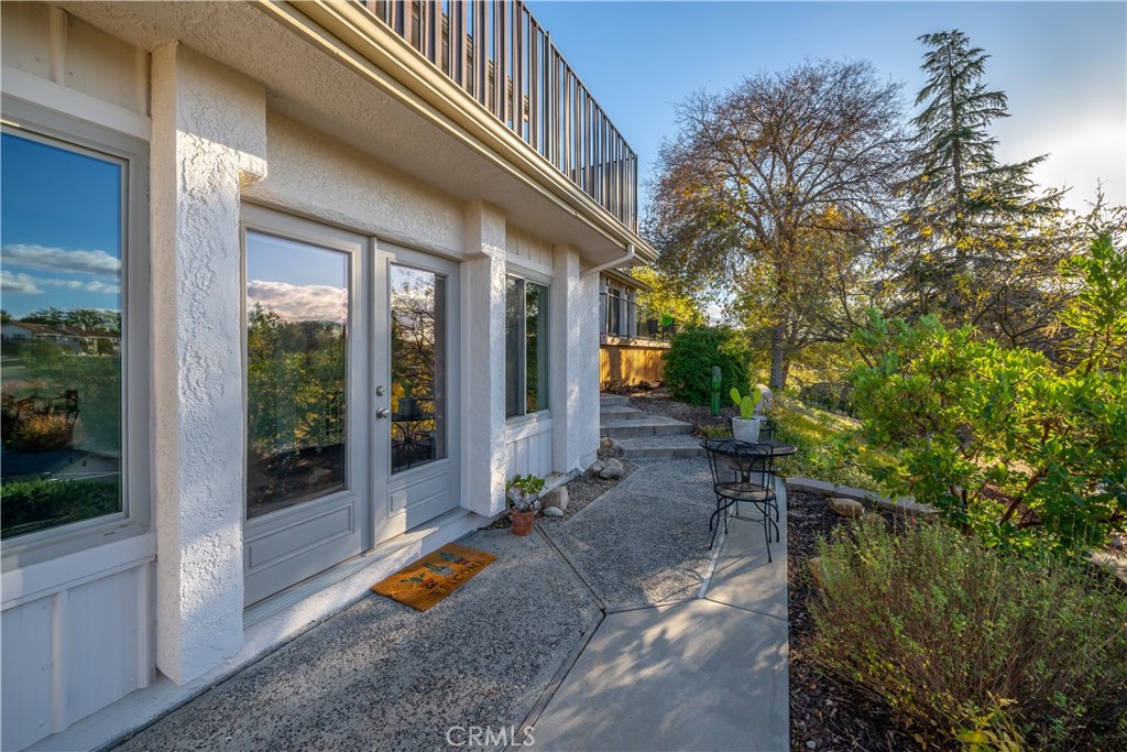 1029 Vista Grande Street