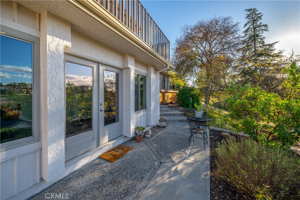 1029 Vista Grande Street