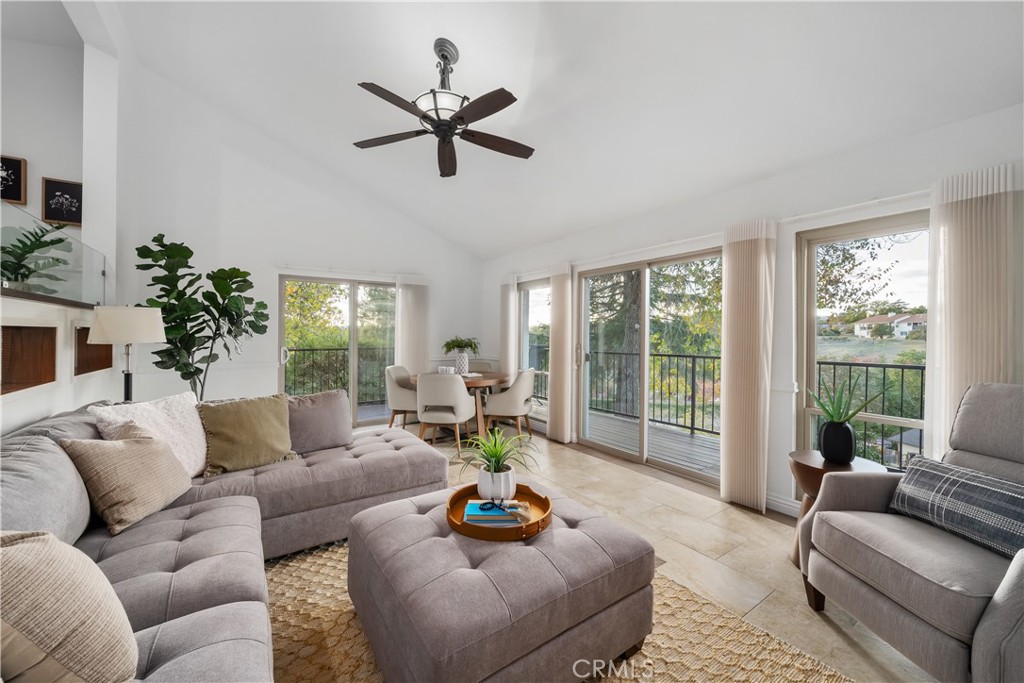 1029 Vista Grande Street