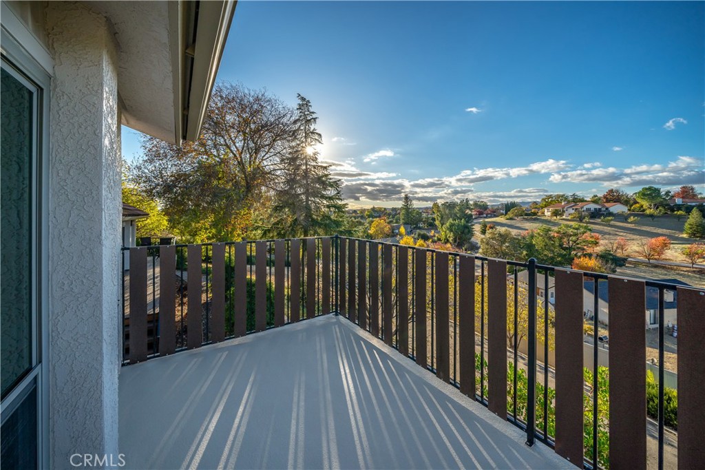 1029 Vista Grande Street