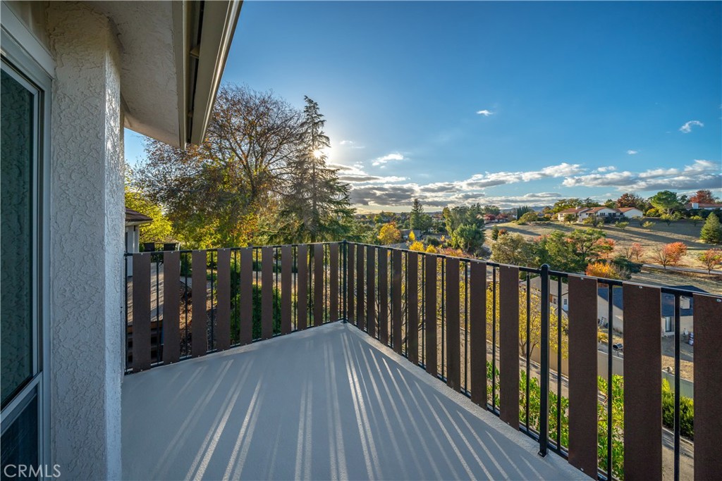 1029 Vista Grande Street