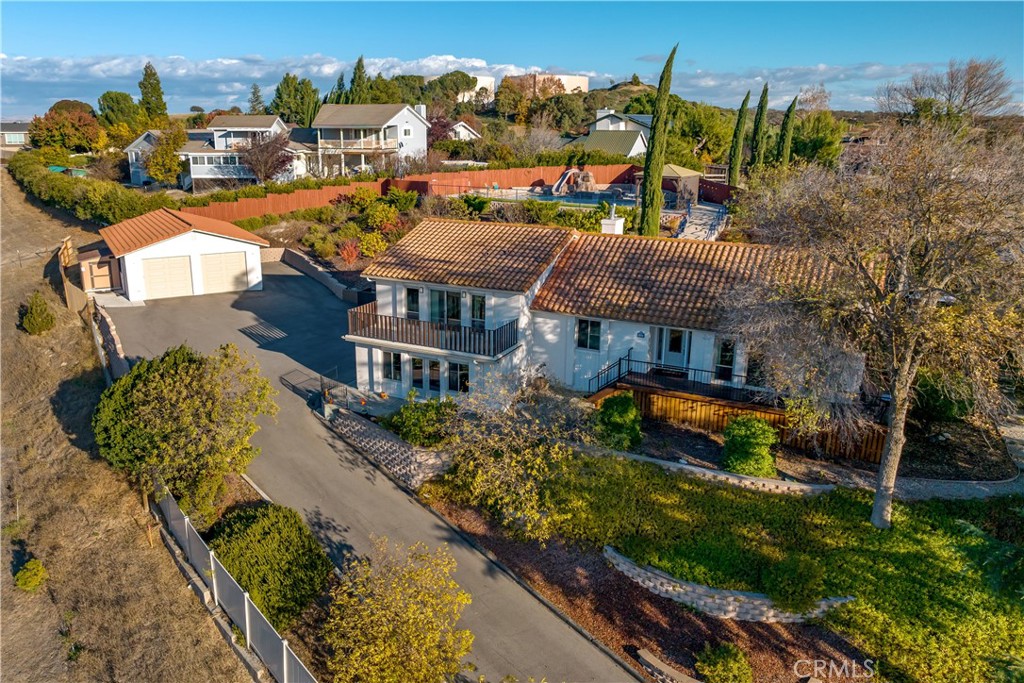 1029 Vista Grande Street