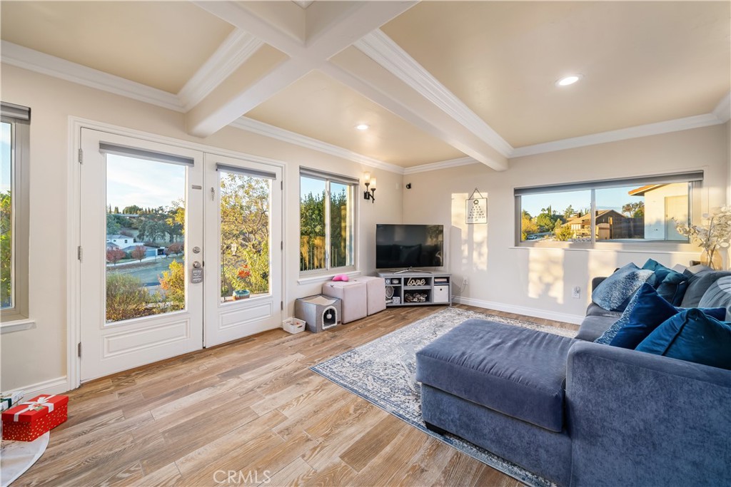 1029 Vista Grande Street