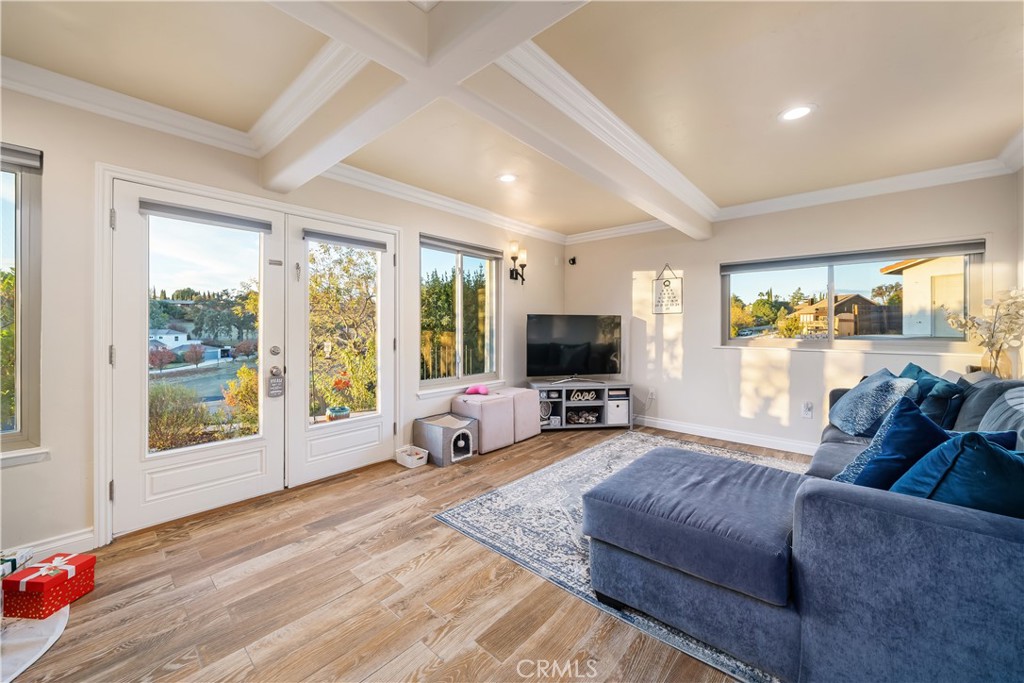 1029 Vista Grande Street