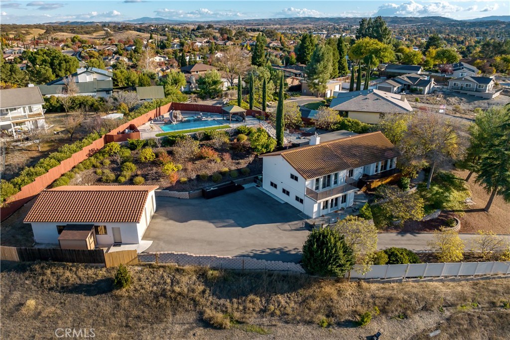 1029 Vista Grande Street