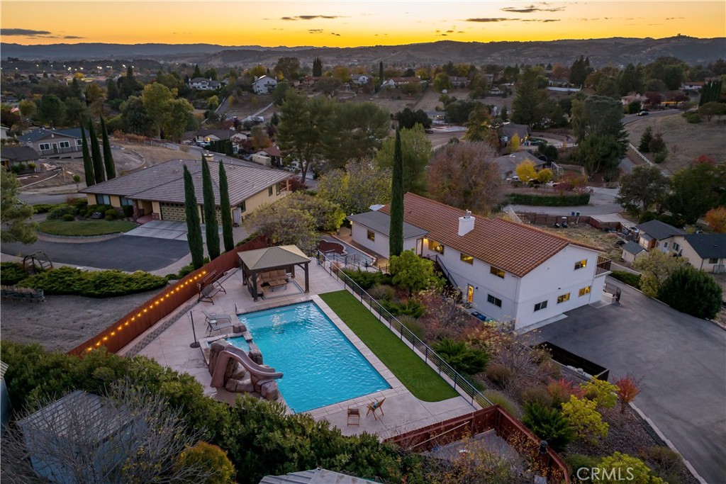 1029 Vista Grande Street