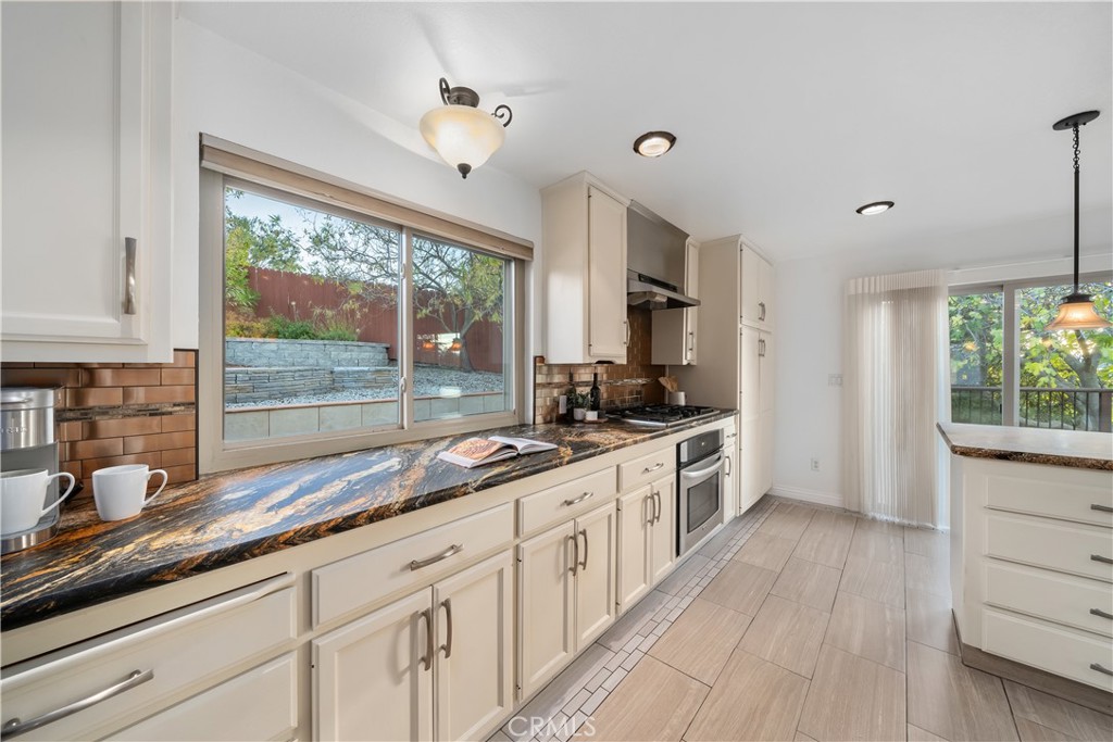 1029 Vista Grande Street