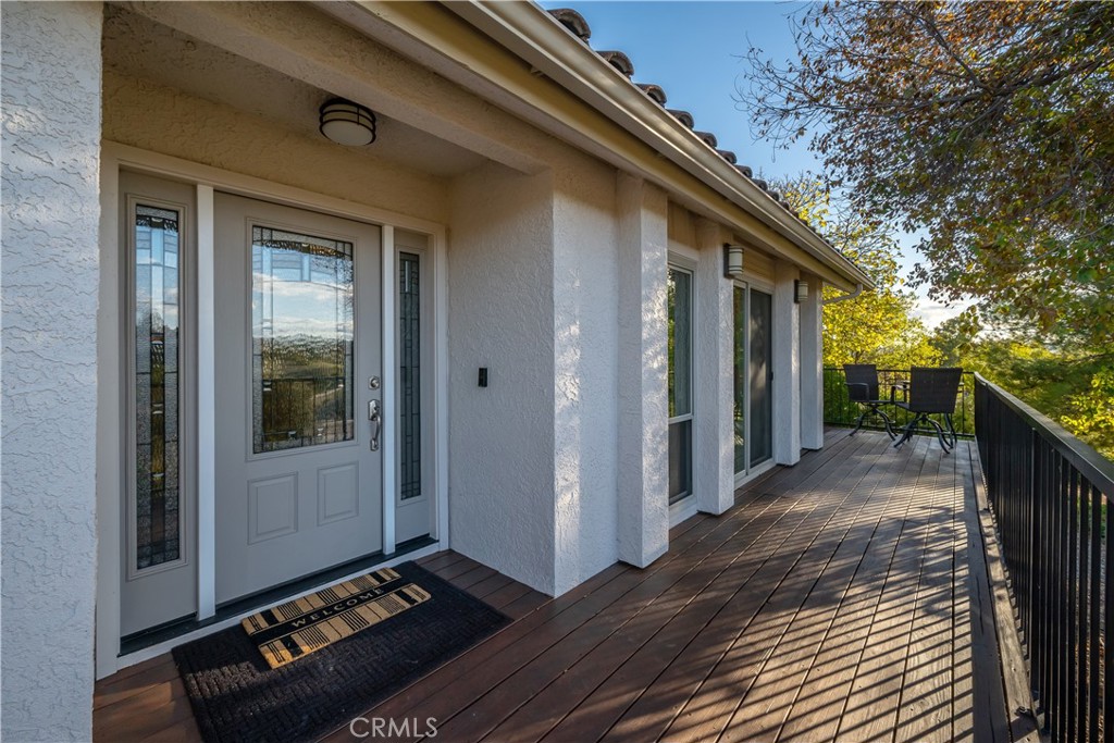 1029 Vista Grande Street