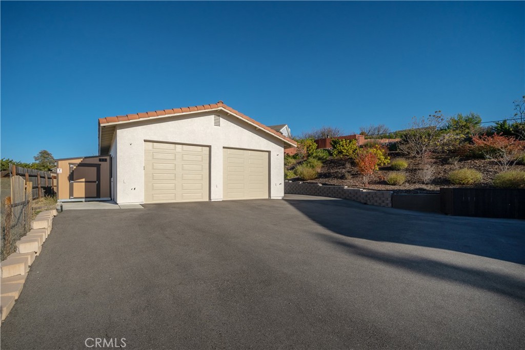 1029 Vista Grande Street