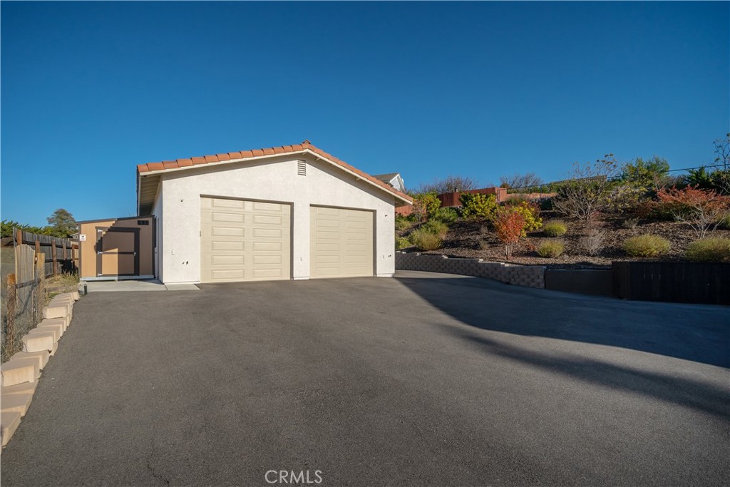 1029 Vista Grande Street