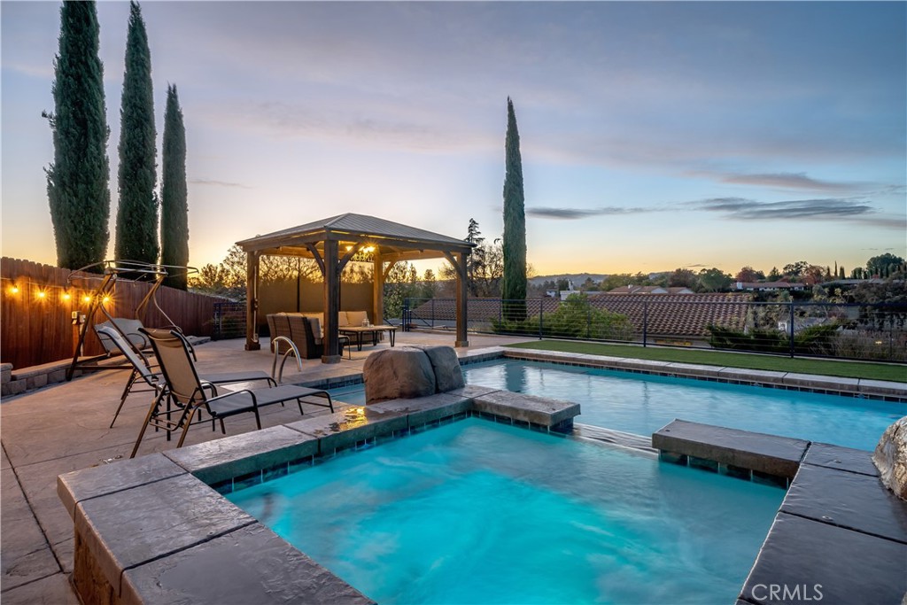 1029 Vista Grande Street