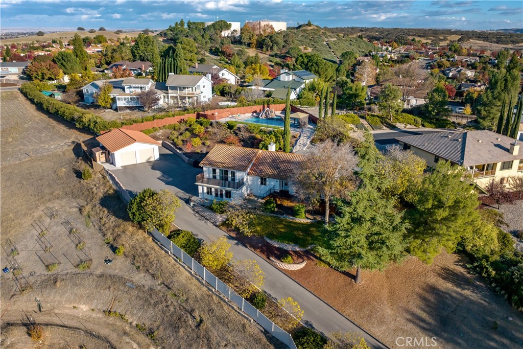 1029 Vista Grande Street