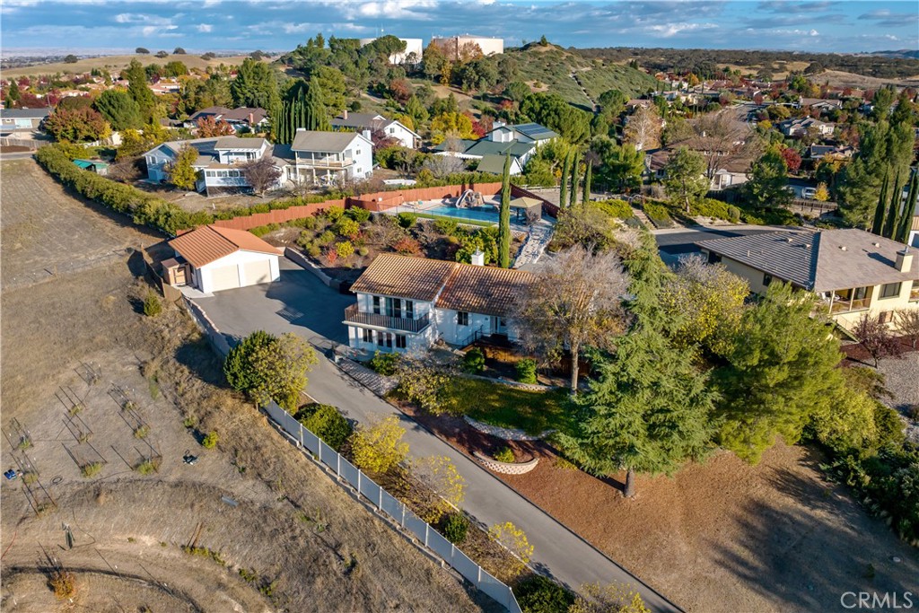 1029 Vista Grande Street