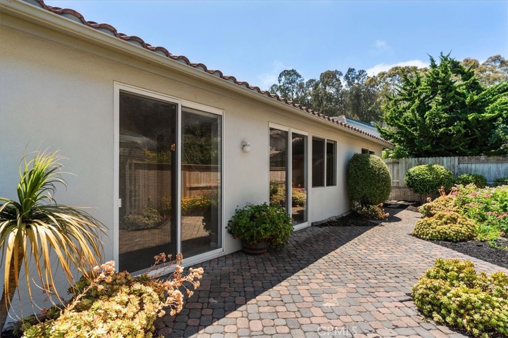 2331 Humboldt Street