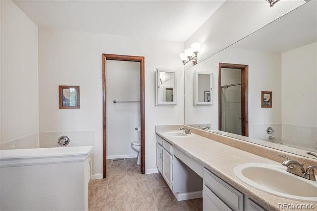 1470 S Quebec Way Unit: 282