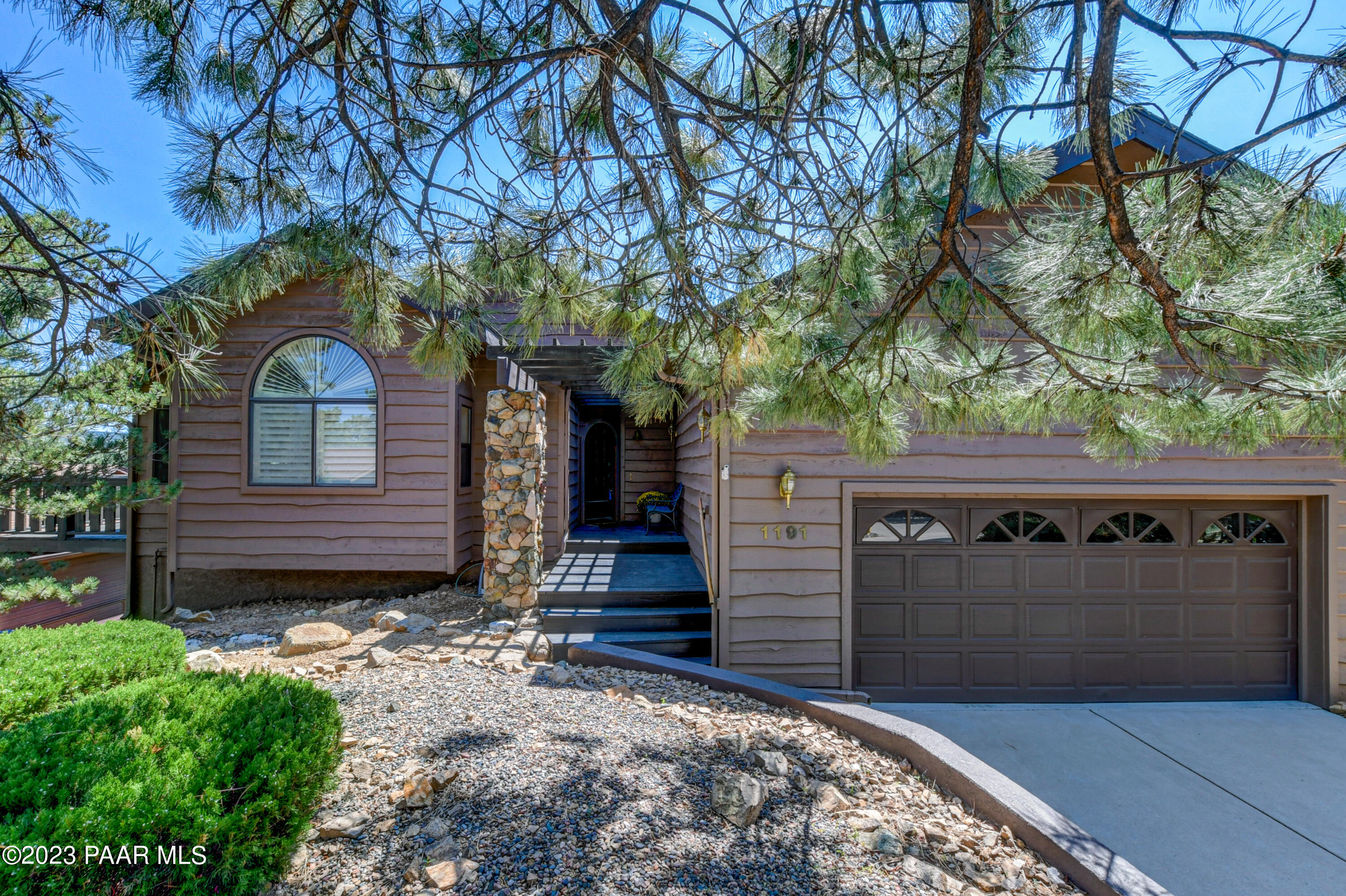 1191 Fox Trail