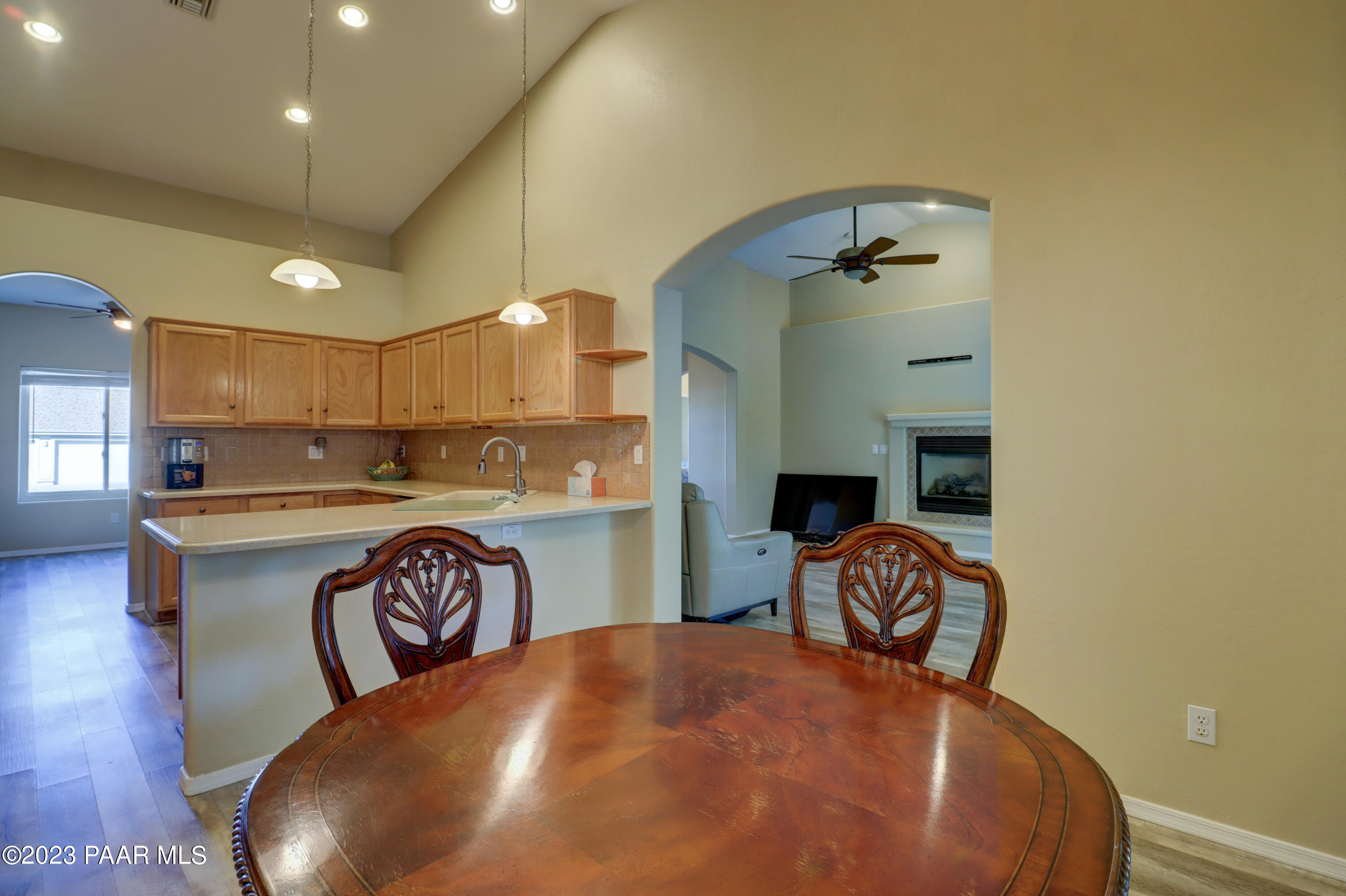6933 N Pinnacle Pass Drive