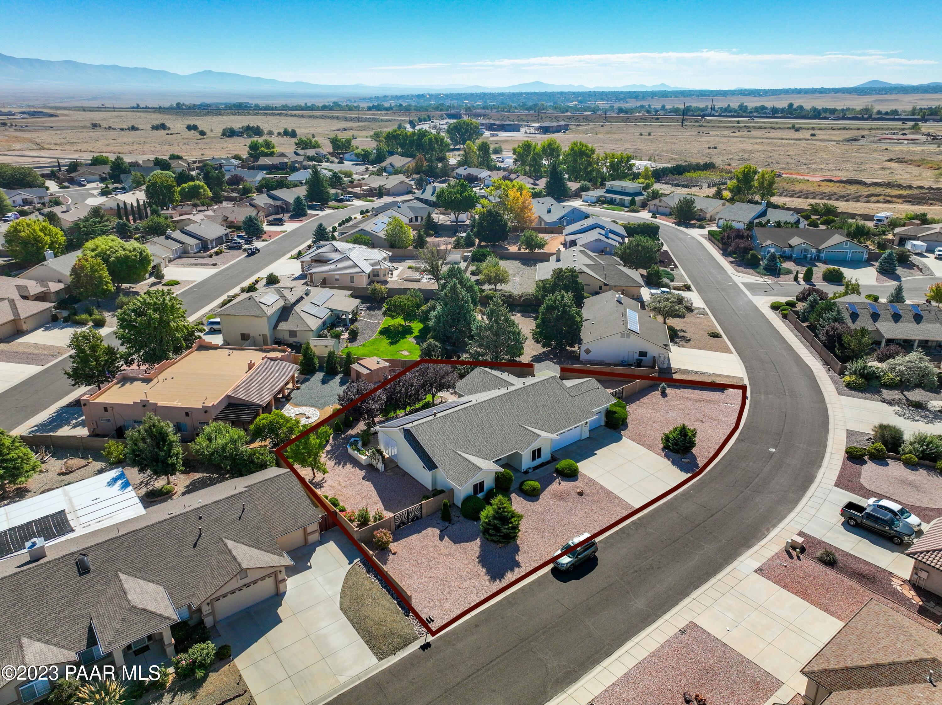 6933 N Pinnacle Pass Drive