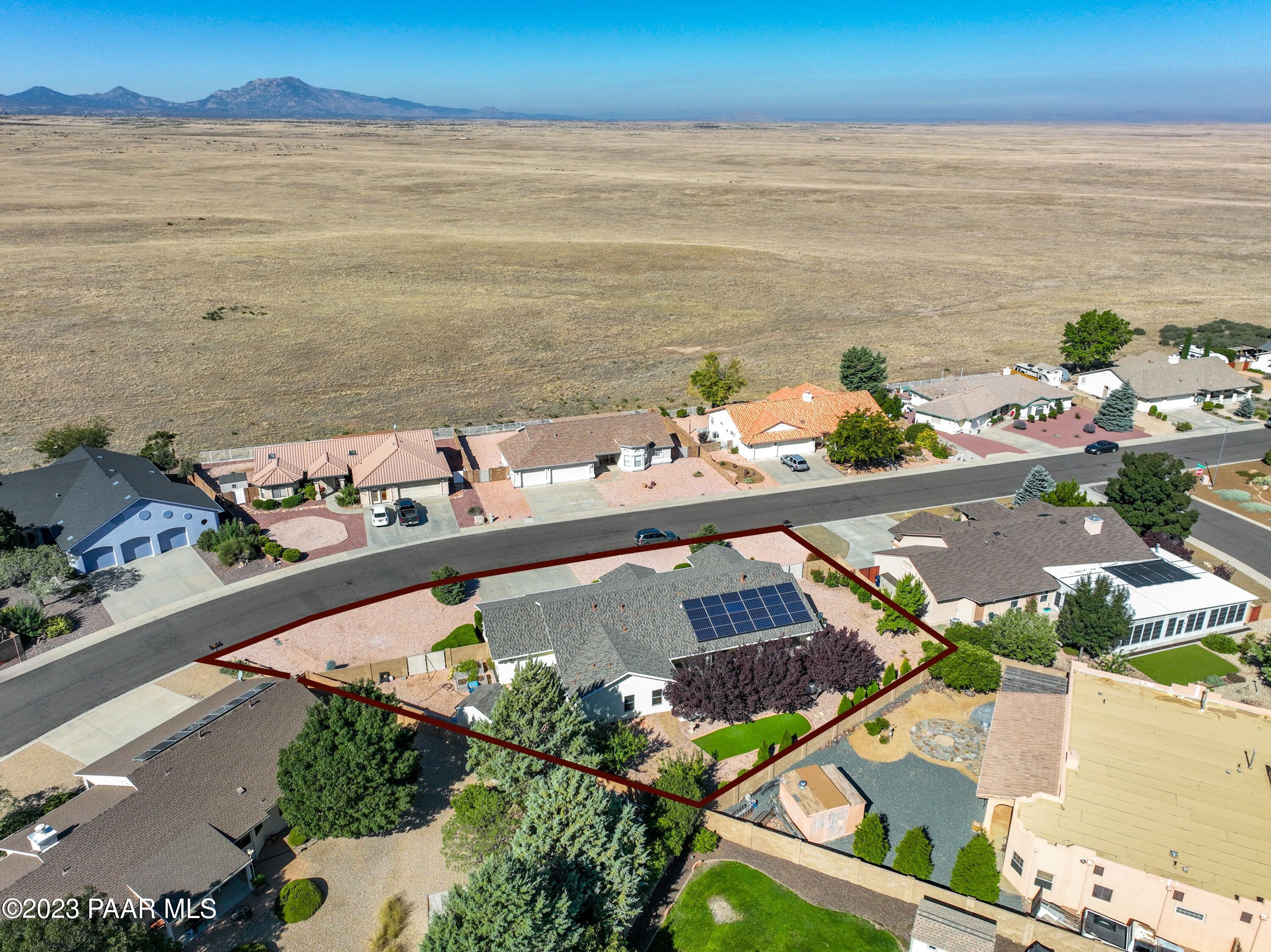 6933 N Pinnacle Pass Drive