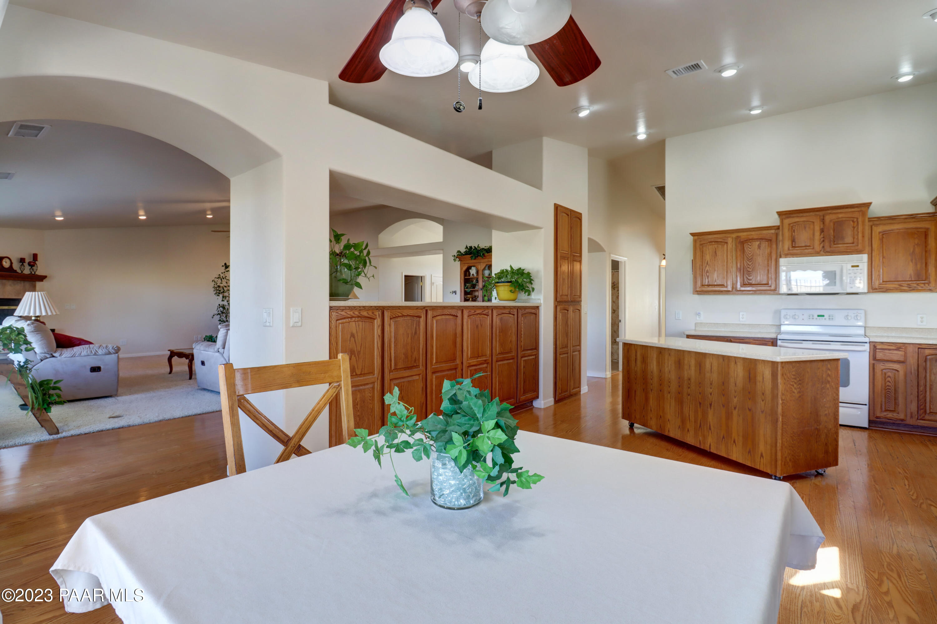 7580 N Park Crest Lane