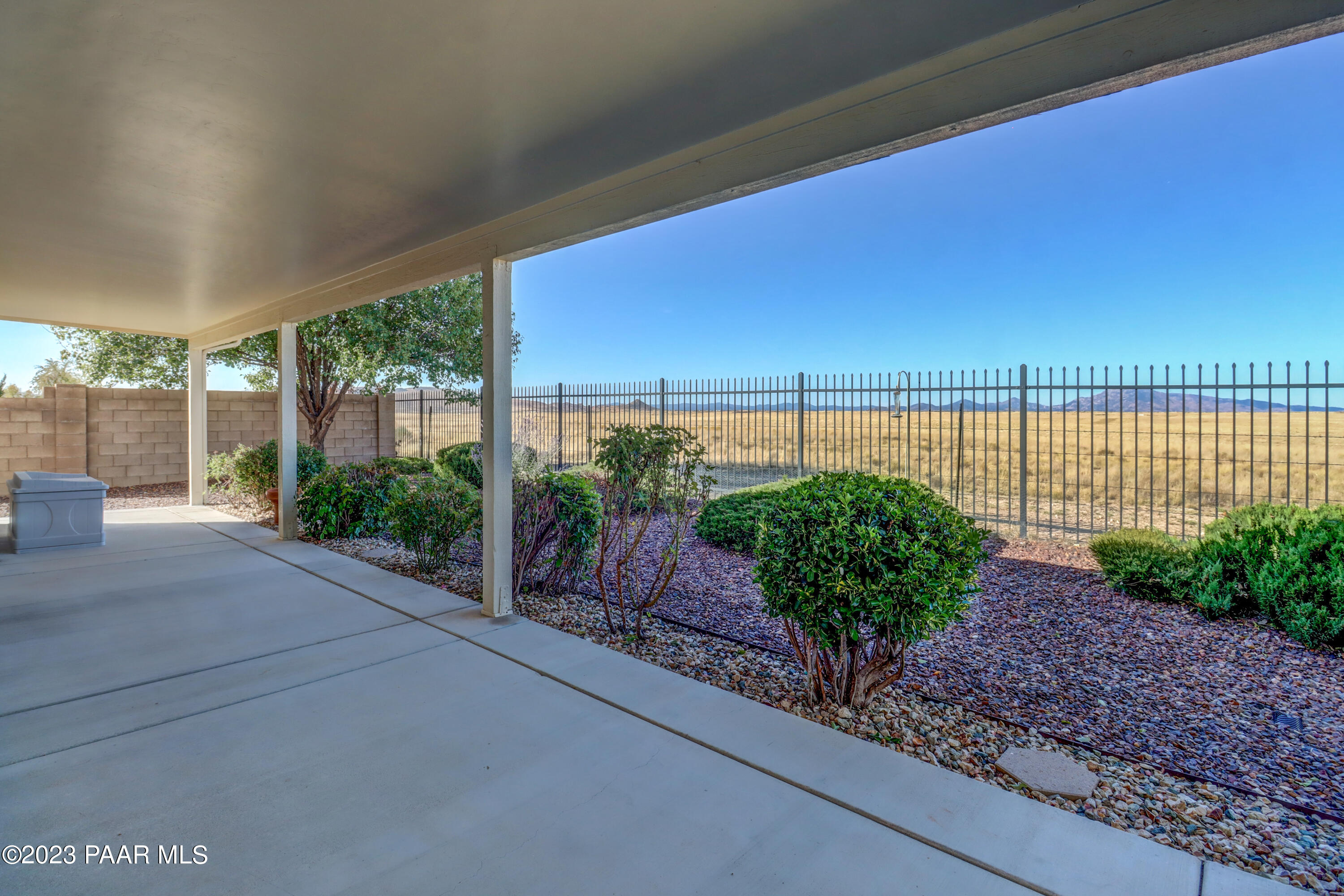 7580 N Park Crest Lane