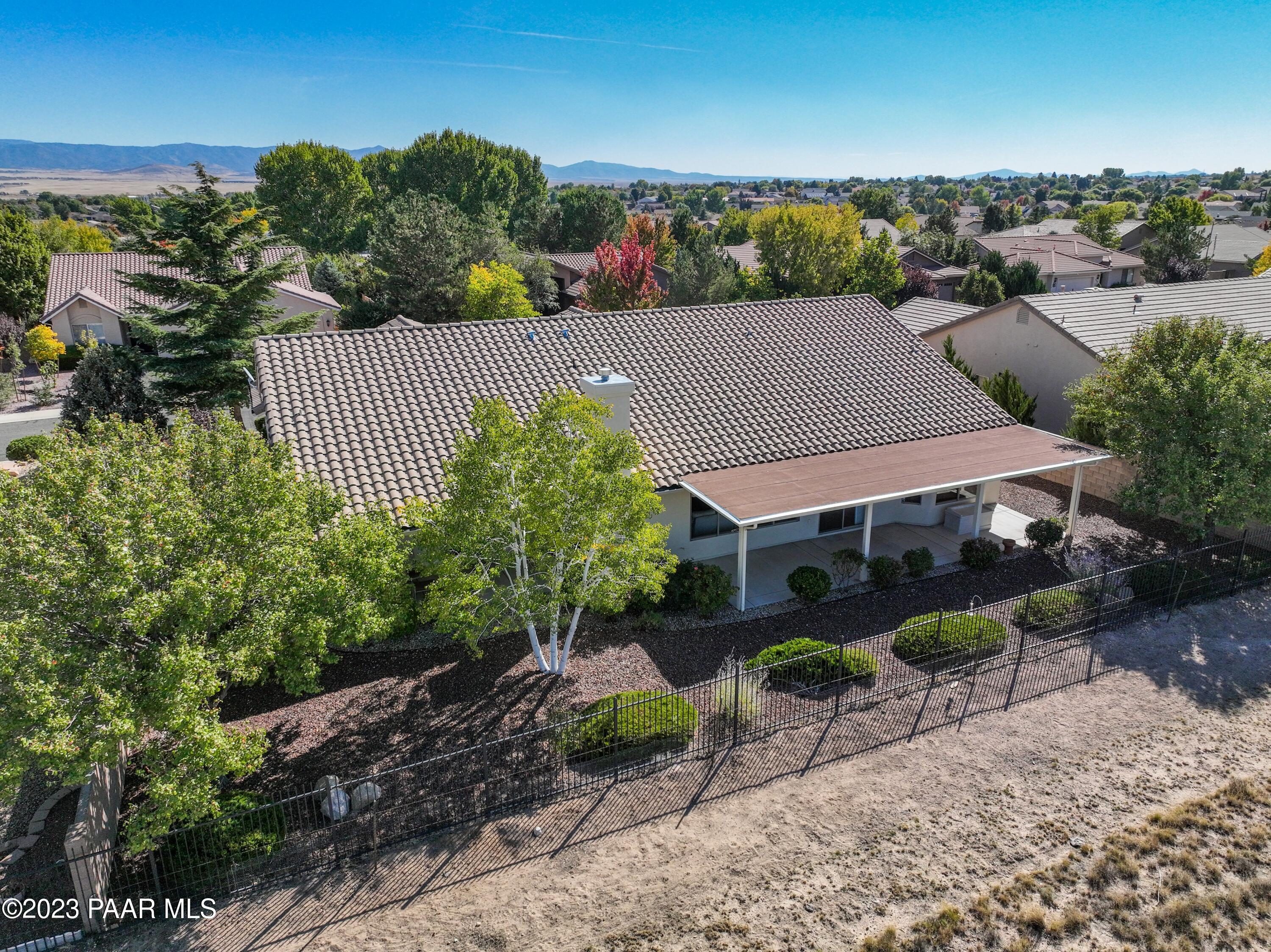 7580 N Park Crest Lane