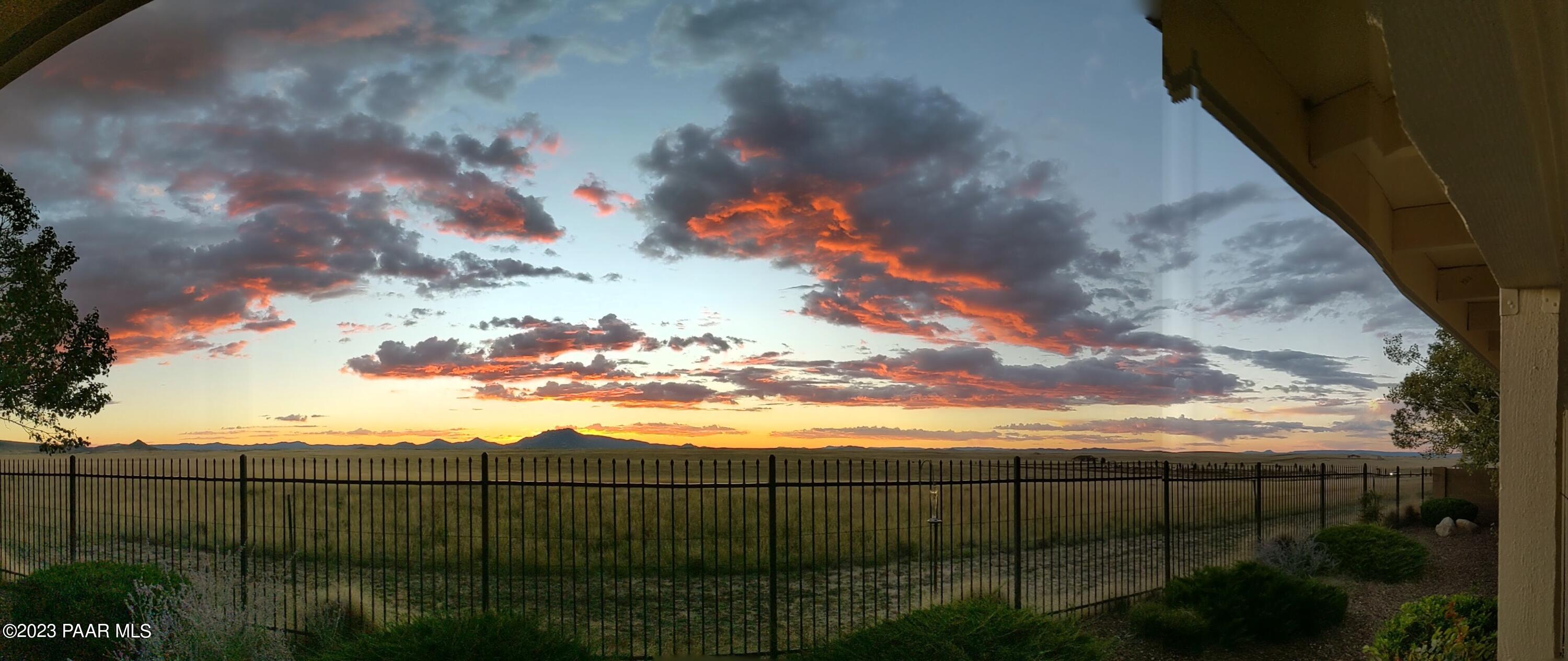 7580 N Park Crest Lane