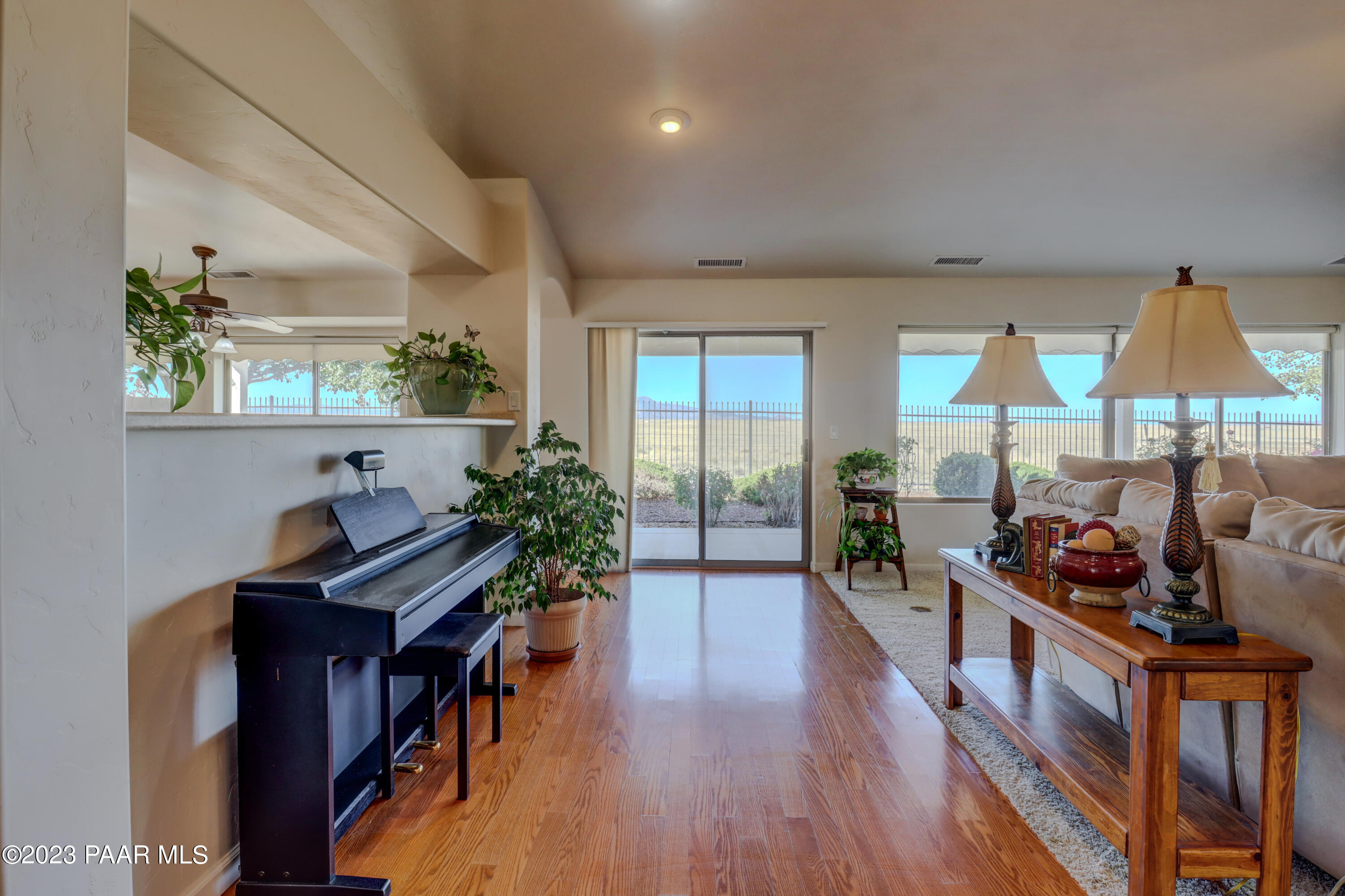 7580 N Park Crest Lane