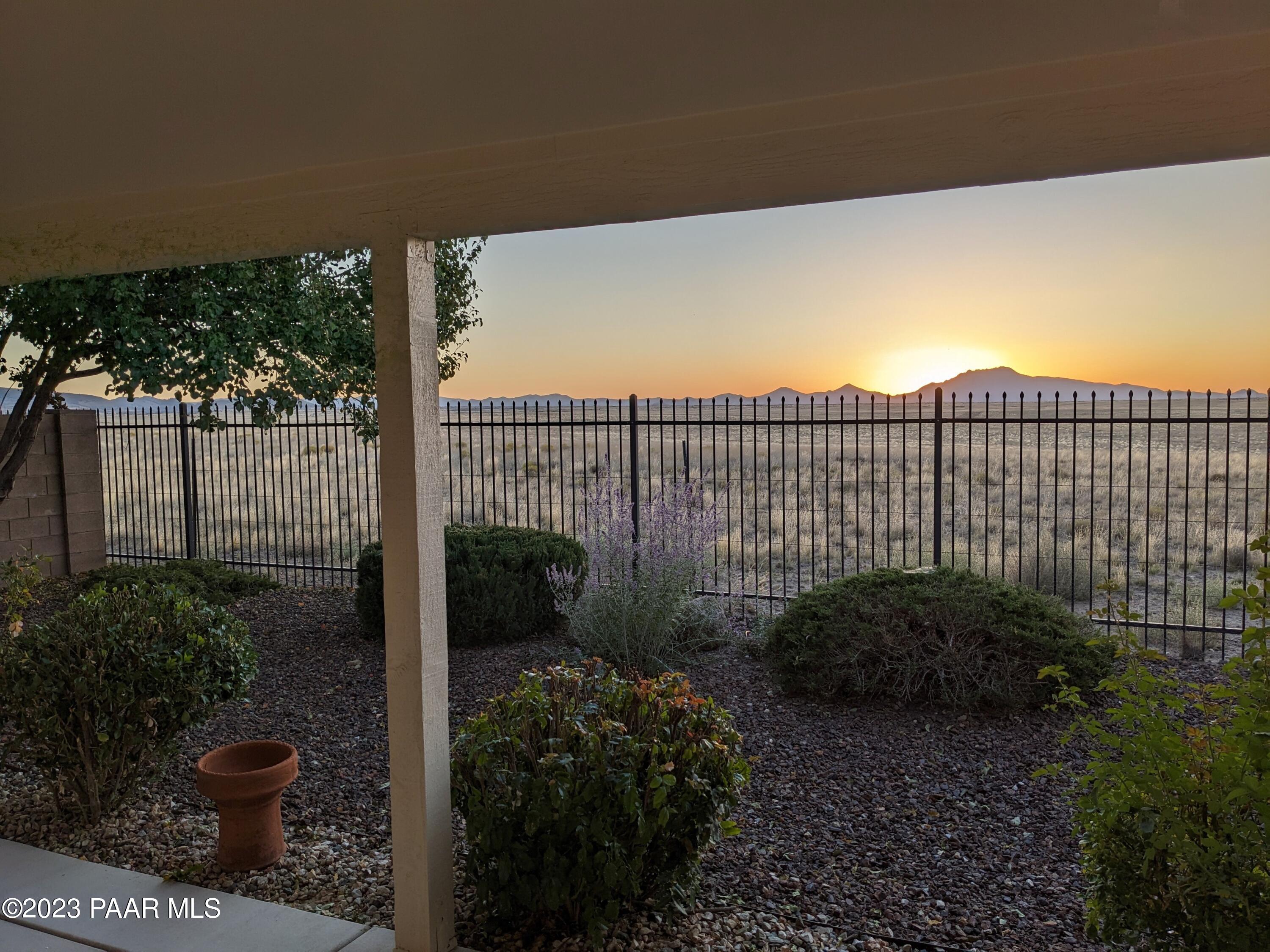 7580 N Park Crest Lane