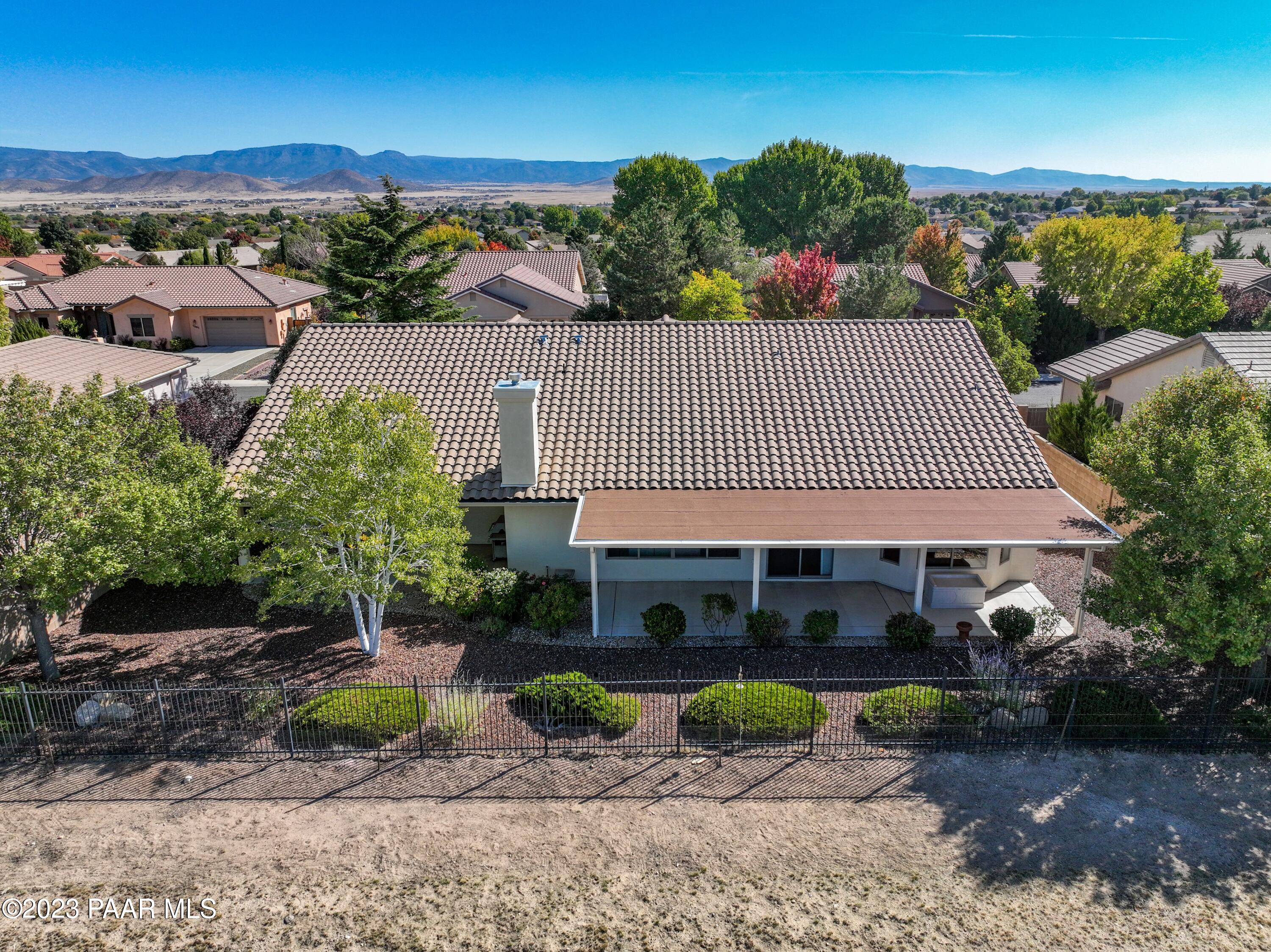 7580 N Park Crest Lane