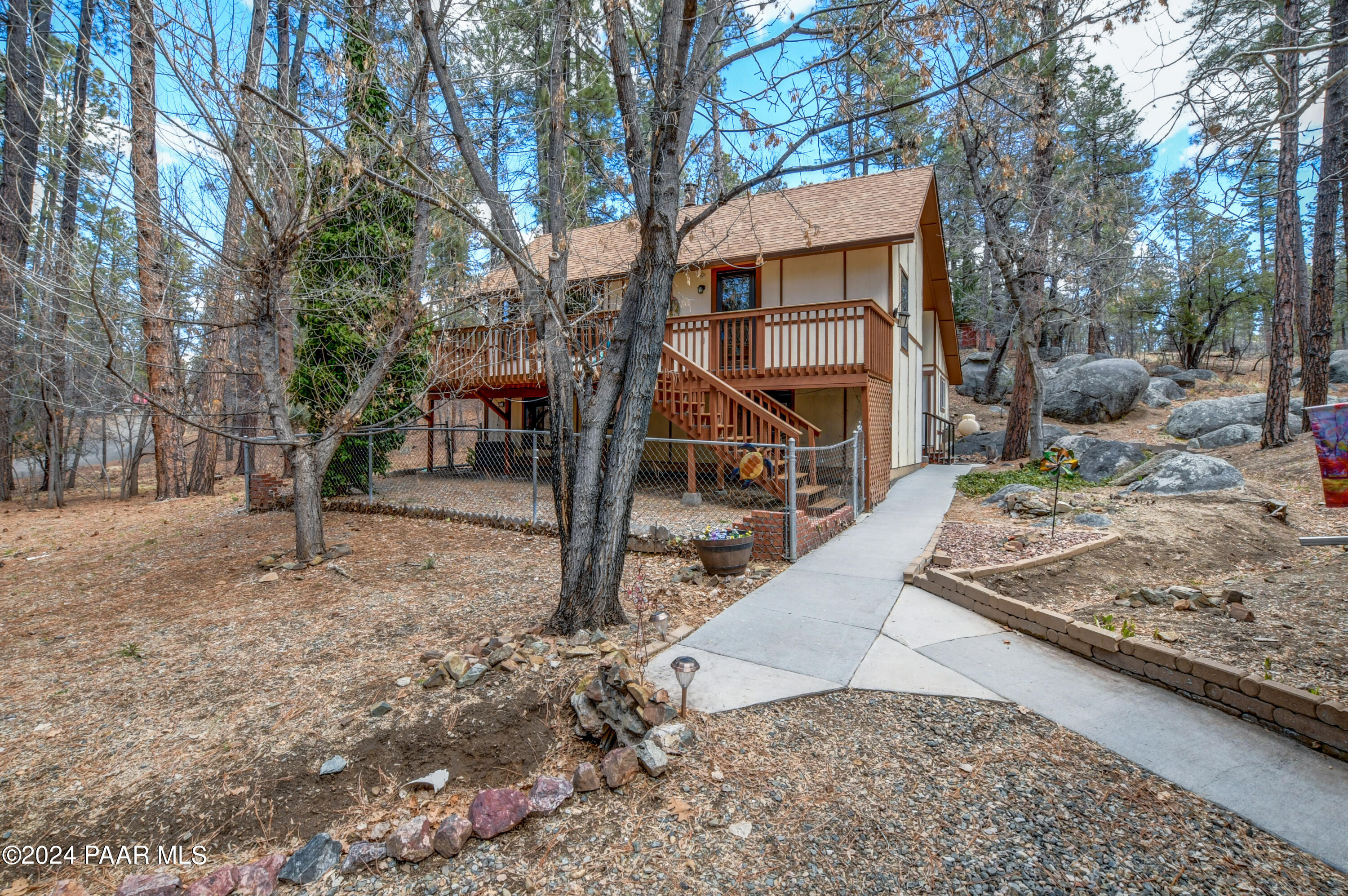 1458 E Silver King Circle